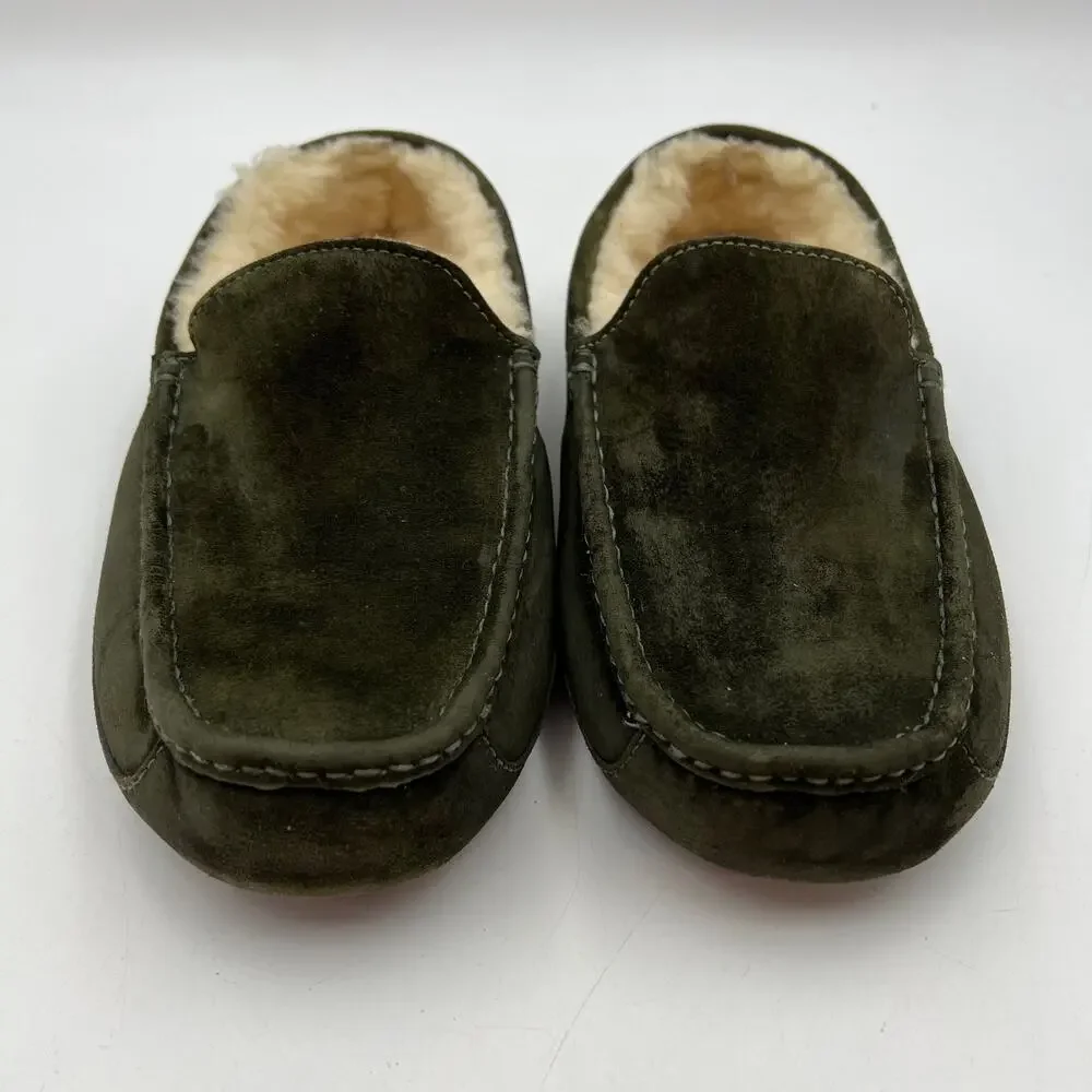 Uggs Men's Ascot Suede Slipper in Green Loafer